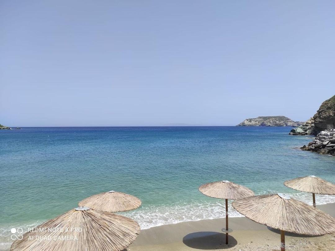 Lenico Seafront Villa Agia Pelagia  Buitenkant foto