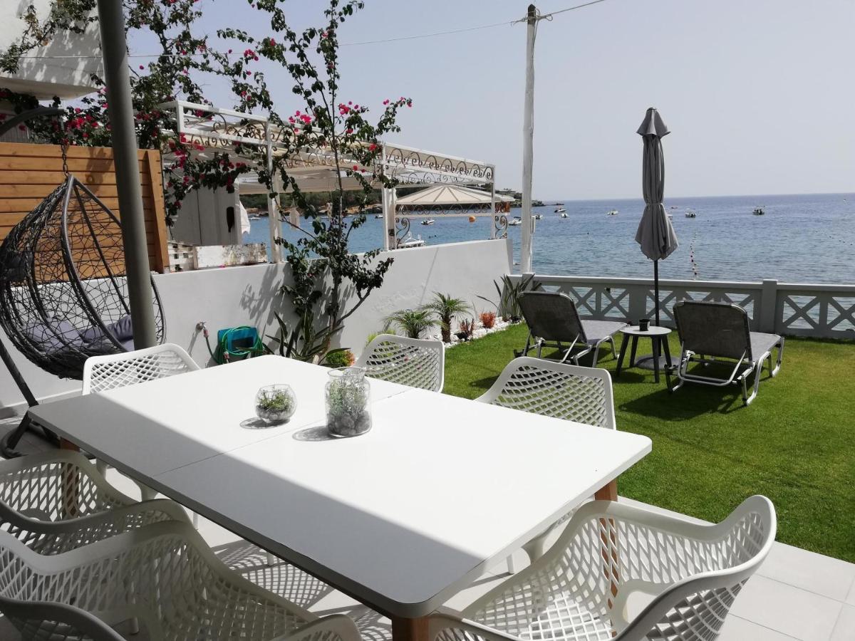 Lenico Seafront Villa Agia Pelagia  Buitenkant foto